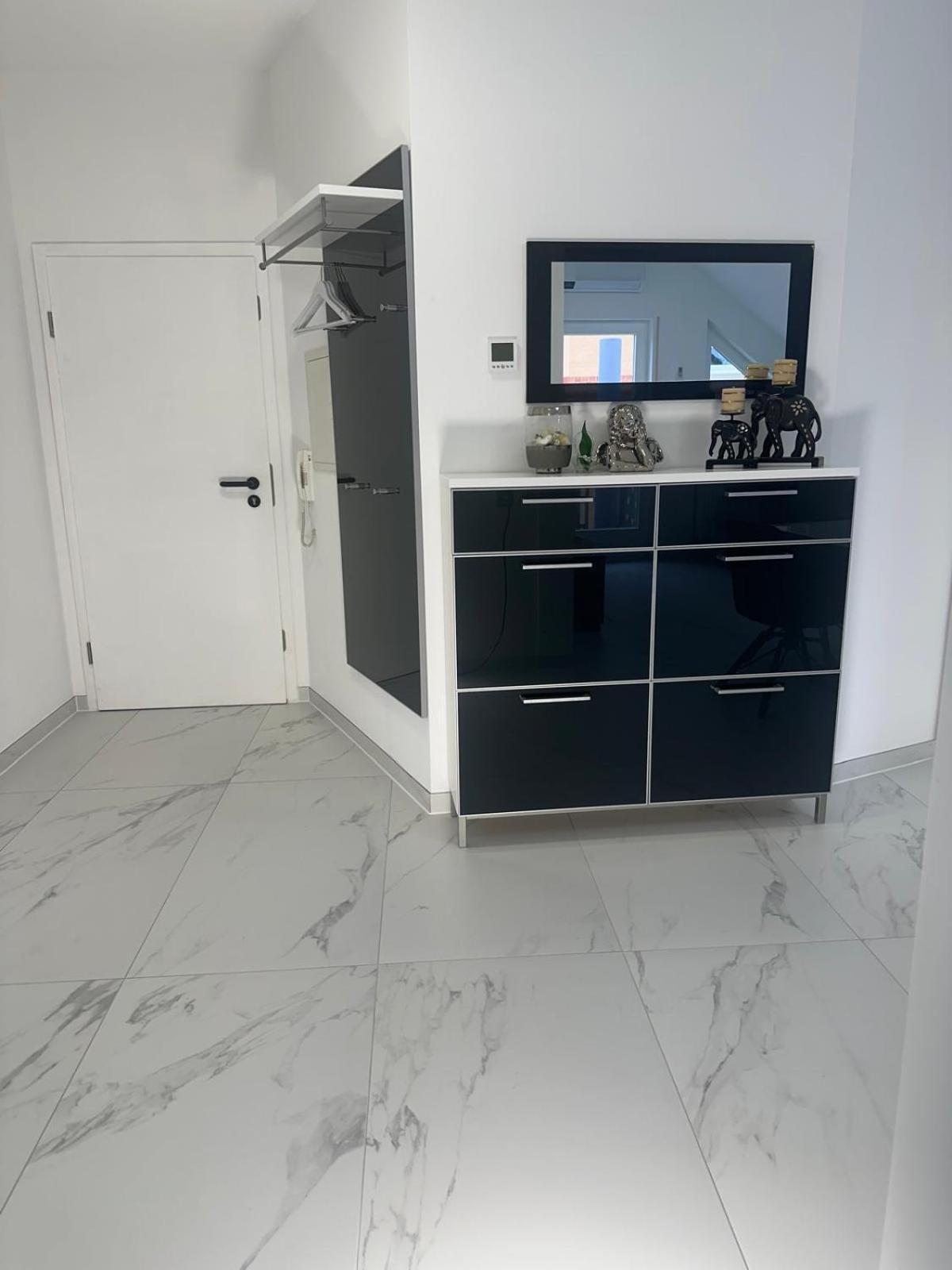 Flexible, Schoene Und Gut Aussehende Feriensuite Reutlingen Dış mekan fotoğraf