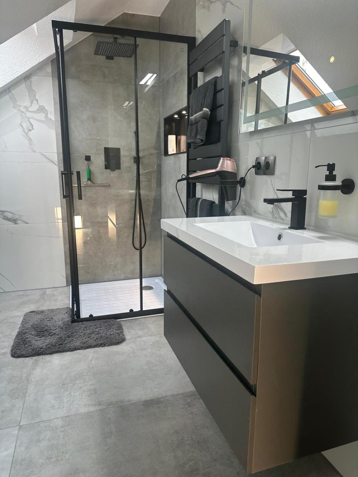Flexible, Schoene Und Gut Aussehende Feriensuite Reutlingen Dış mekan fotoğraf