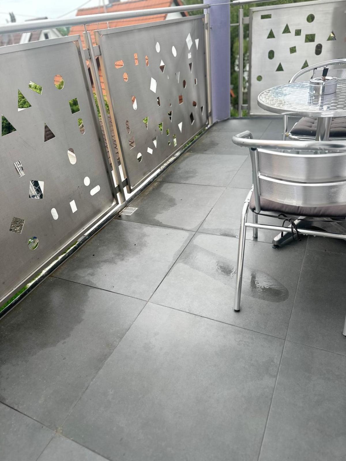 Flexible, Schoene Und Gut Aussehende Feriensuite Reutlingen Dış mekan fotoğraf
